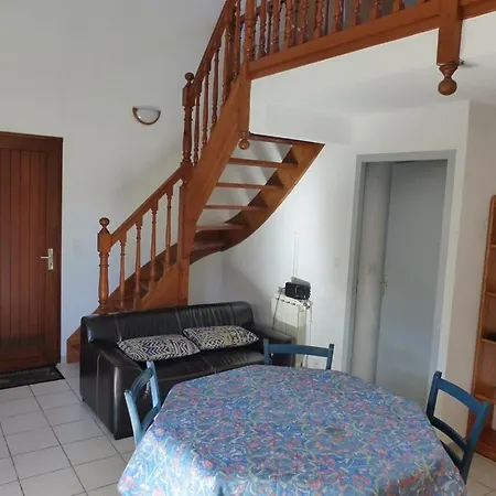 Le Bosquet Aux Ecureuils Avec Piscine En Copropriete Villa *